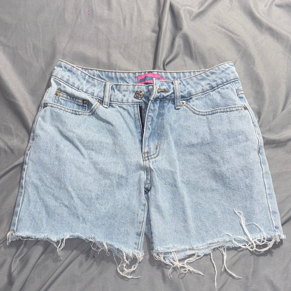 Edikted Light Blue Denim Jorts